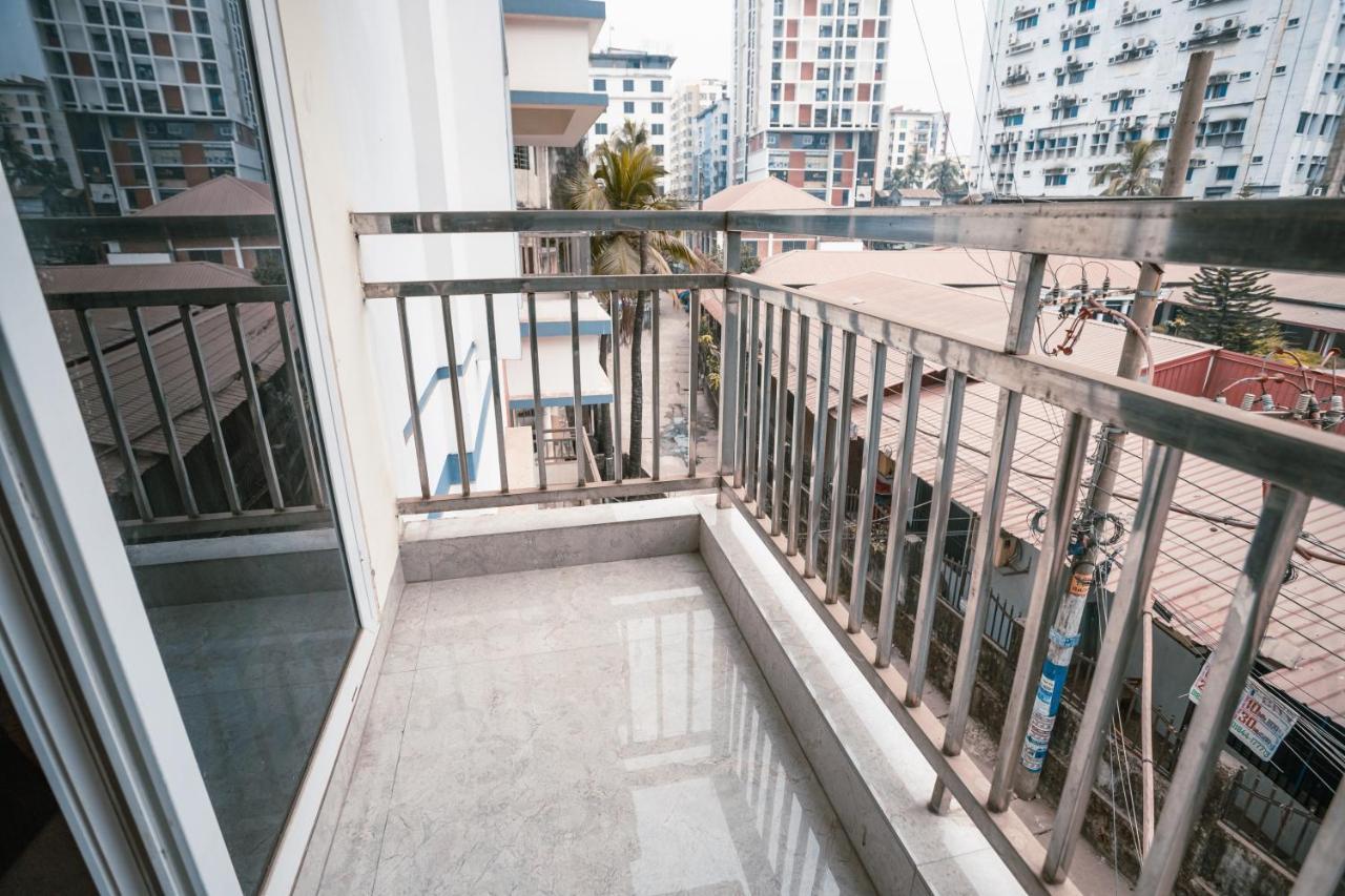 Jatra Flagship Chattogram City Centre Chittagong Extérieur photo